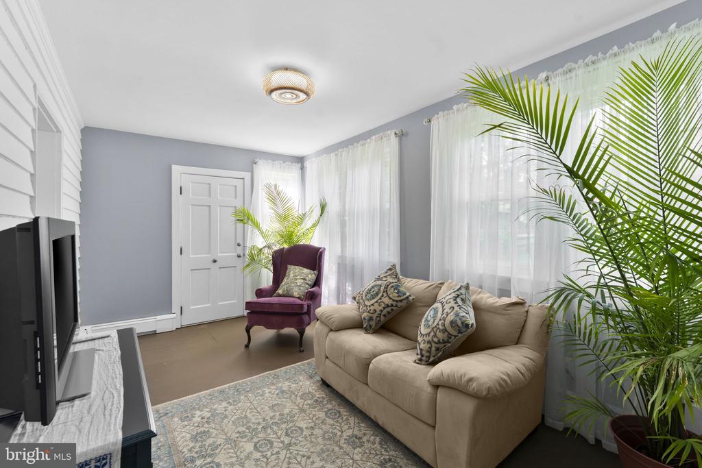 1150 POPLAR ROW, UPPERVILLE, Virginia 20184, 3 Bedrooms Bedrooms, ,2 BathroomsBathrooms,Residential,1150 POPLAR ROW,VAFQ2022412 MLS # VAFQ2022412 1150 POPLAR ROW, UPPERVILLE, Virginia 20184, 3 Bedrooms Bedrooms, ,2 BathroomsBathrooms,Residential,1150 POPLAR ROW,VAFQ2022412 MLS # VAFQ2022412