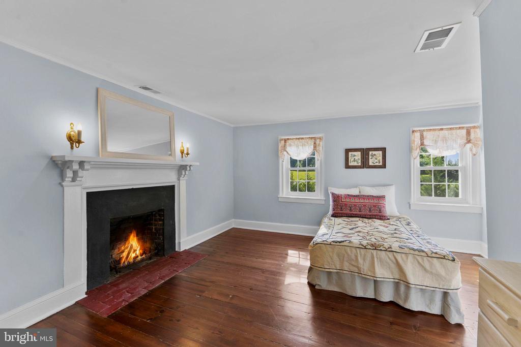 1150 POPLAR ROW, UPPERVILLE, Virginia 20184, 3 Bedrooms Bedrooms, ,2 BathroomsBathrooms,Residential,1150 POPLAR ROW,VAFQ2022412 MLS # VAFQ2022412 1150 POPLAR ROW, UPPERVILLE, Virginia 20184, 3 Bedrooms Bedrooms, ,2 BathroomsBathrooms,Residential,1150 POPLAR ROW,VAFQ2022412 MLS # VAFQ2022412