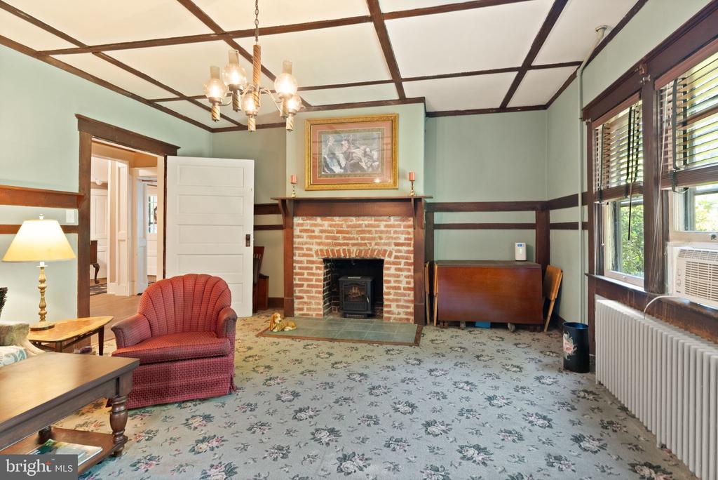 5102 WESTON RD, WARRENTON, Virginia 20187, 4 Bedrooms Bedrooms, ,1 BathroomBathrooms,Residential,5102 WESTON RD,VAFQ2022430 MLS # VAFQ2022430 5102 WESTON RD, WARRENTON, Virginia 20187, 4 Bedrooms Bedrooms, ,1 BathroomBathrooms,Residential,5102 WESTON RD,VAFQ2022430 MLS # VAFQ2022430