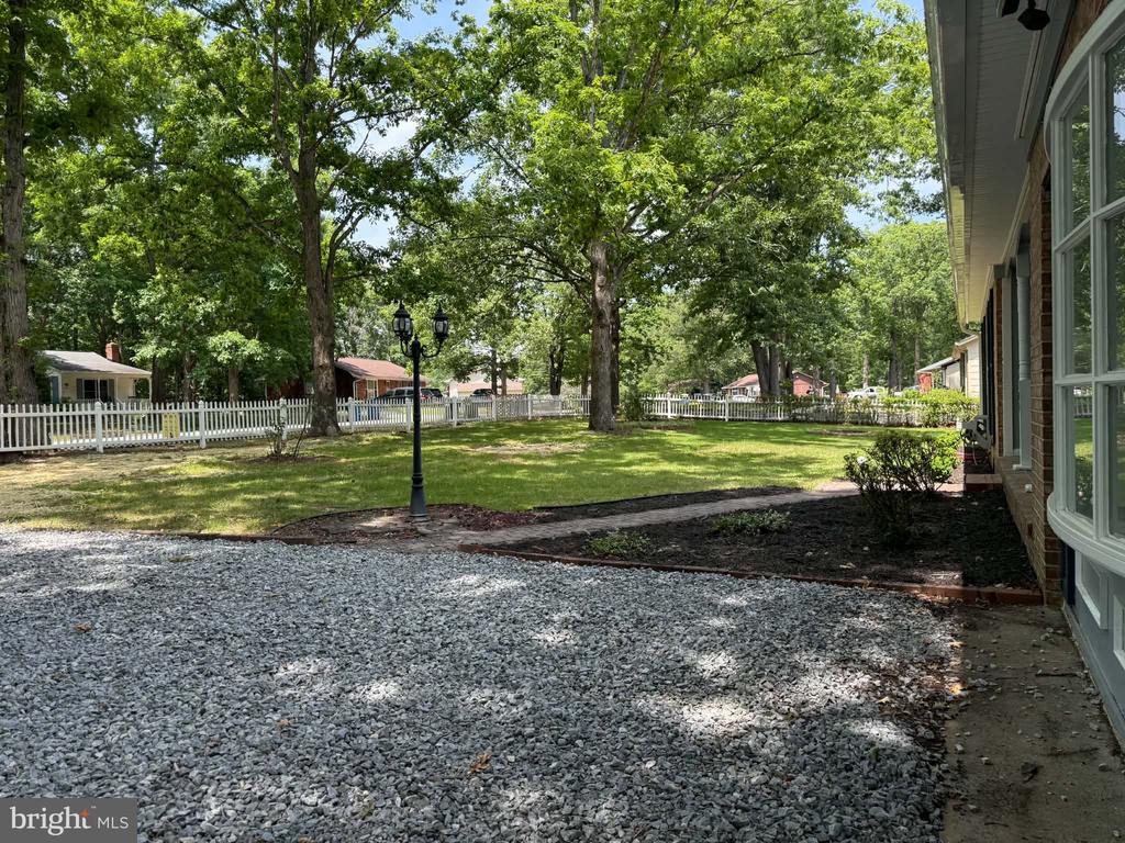 305 SPOTSLEE DR, SPOTSYLVANIA, Virginia 22551, 3 Bedrooms Bedrooms, ,2 BathroomsBathrooms,Residential,305 SPOTSLEE DR,VASP2042660 MLS # VASP2042660 305 SPOTSLEE DR, SPOTSYLVANIA, Virginia 22551, 3 Bedrooms Bedrooms, ,2 BathroomsBathrooms,Residential,305 SPOTSLEE DR,VASP2042660 MLS # VASP2042660