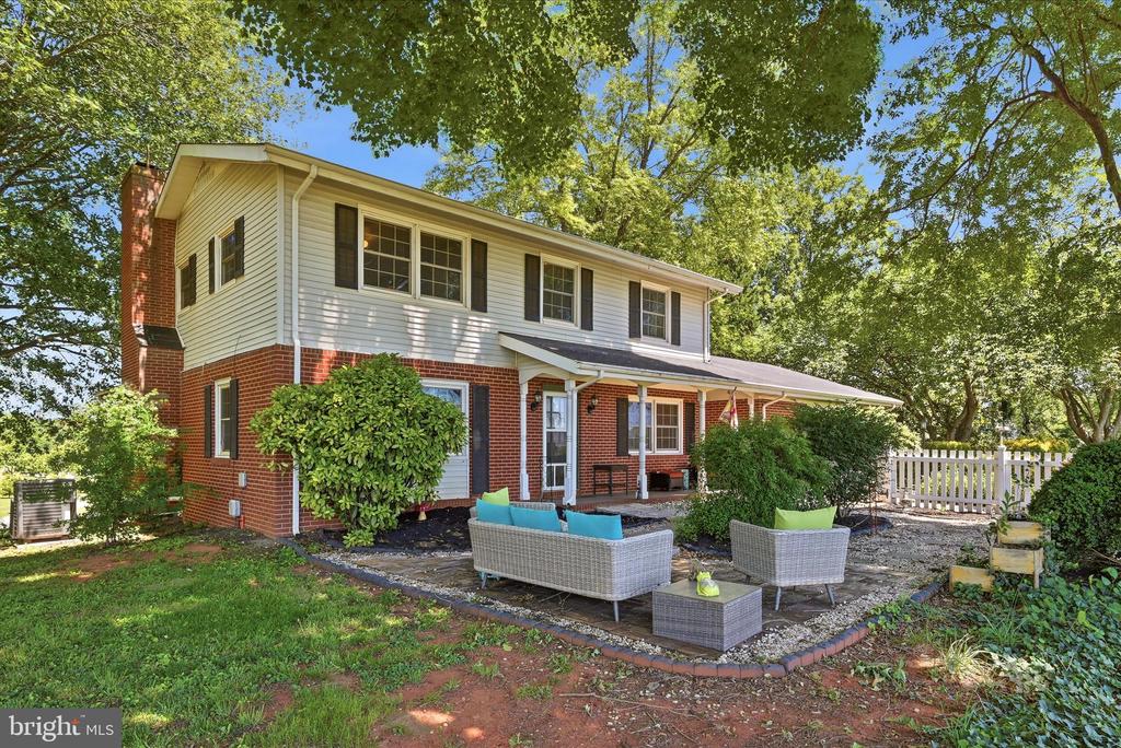 12281 JAMES MADISON HWY, CULPEPER, Virginia 22701, 4 Bedrooms Bedrooms, ,2 BathroomsBathrooms,Residential,12281 JAMES MADISON HWY,VACU2013930 MLS # VACU2013930