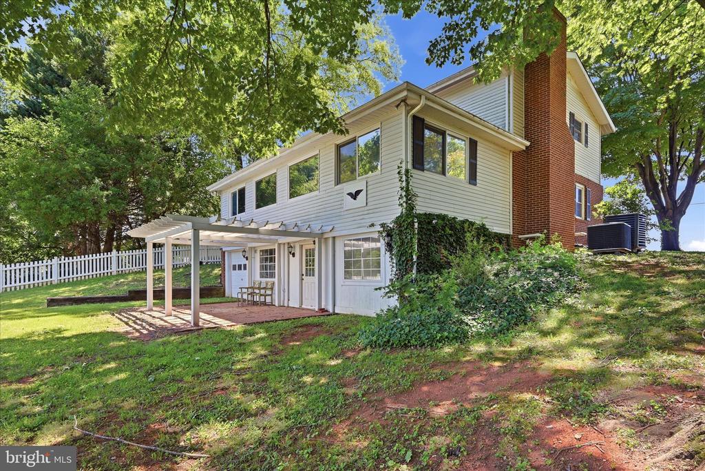 12281 JAMES MADISON HWY, CULPEPER, Virginia 22701, 4 Bedrooms Bedrooms, ,2 BathroomsBathrooms,Residential,12281 JAMES MADISON HWY,VACU2013930 MLS # VACU2013930 12281 JAMES MADISON HWY, CULPEPER, Virginia 22701, 4 Bedrooms Bedrooms, ,2 BathroomsBathrooms,Residential,12281 JAMES MADISON HWY,VACU2013930 MLS # VACU2013930