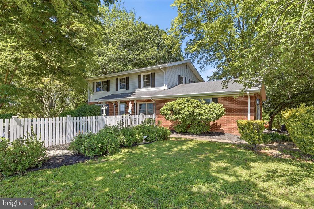 12281 JAMES MADISON HWY, CULPEPER, Virginia 22701, 4 Bedrooms Bedrooms, ,2 BathroomsBathrooms,Residential,12281 JAMES MADISON HWY,VACU2013930 MLS # VACU2013930 12281 JAMES MADISON HWY, CULPEPER, Virginia 22701, 4 Bedrooms Bedrooms, ,2 BathroomsBathrooms,Residential,12281 JAMES MADISON HWY,VACU2013930 MLS # VACU2013930