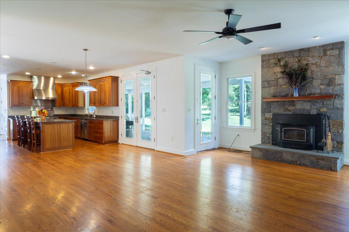 5202 CHASE LN, MIDLAND, Virginia 22728, 6 Bedrooms Bedrooms, ,5 BathroomsBathrooms,Residential,5202 CHASE LN,VAFQ2022460 MLS # VAFQ2022460 5202 CHASE LN, MIDLAND, Virginia 22728, 6 Bedrooms Bedrooms, ,5 BathroomsBathrooms,Residential,5202 CHASE LN,VAFQ2022460 MLS # VAFQ2022460