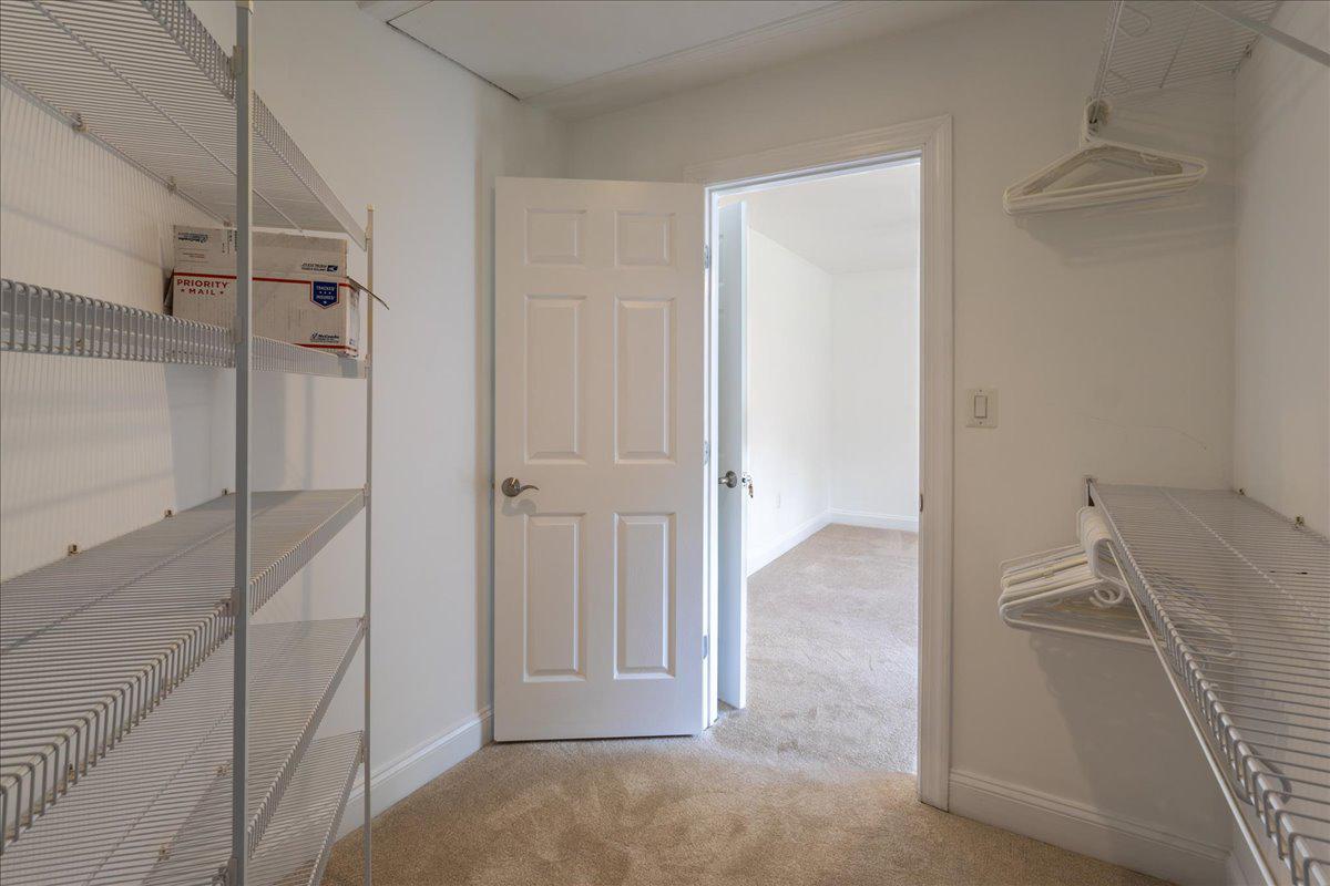 5202 CHASE LN, MIDLAND, Virginia 22728, 6 Bedrooms Bedrooms, ,5 BathroomsBathrooms,Residential,5202 CHASE LN,VAFQ2022460 MLS # VAFQ2022460 5202 CHASE LN, MIDLAND, Virginia 22728, 6 Bedrooms Bedrooms, ,5 BathroomsBathrooms,Residential,5202 CHASE LN,VAFQ2022460 MLS # VAFQ2022460