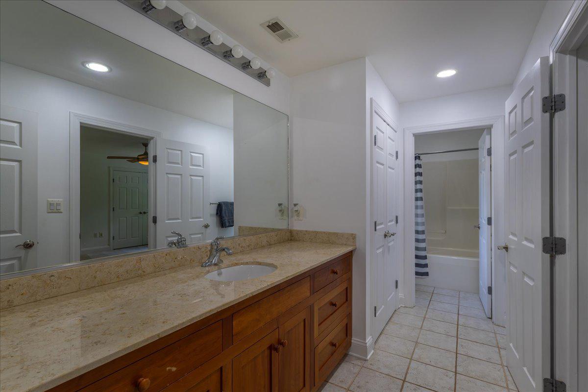 5202 CHASE LN, MIDLAND, Virginia 22728, 6 Bedrooms Bedrooms, ,5 BathroomsBathrooms,Residential,5202 CHASE LN,VAFQ2022460 MLS # VAFQ2022460 5202 CHASE LN, MIDLAND, Virginia 22728, 6 Bedrooms Bedrooms, ,5 BathroomsBathrooms,Residential,5202 CHASE LN,VAFQ2022460 MLS # VAFQ2022460