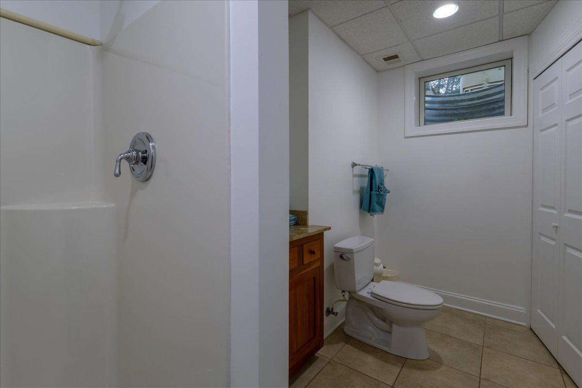 5202 CHASE LN, MIDLAND, Virginia 22728, 6 Bedrooms Bedrooms, ,5 BathroomsBathrooms,Residential,5202 CHASE LN,VAFQ2022460 MLS # VAFQ2022460 5202 CHASE LN, MIDLAND, Virginia 22728, 6 Bedrooms Bedrooms, ,5 BathroomsBathrooms,Residential,5202 CHASE LN,VAFQ2022460 MLS # VAFQ2022460
