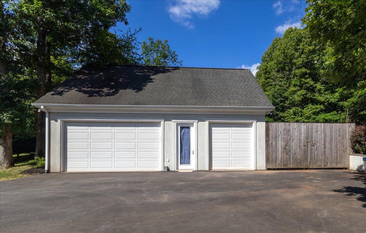 5202 CHASE LN, MIDLAND, Virginia 22728, 6 Bedrooms Bedrooms, ,5 BathroomsBathrooms,Residential,5202 CHASE LN,VAFQ2022460 MLS # VAFQ2022460 5202 CHASE LN, MIDLAND, Virginia 22728, 6 Bedrooms Bedrooms, ,5 BathroomsBathrooms,Residential,5202 CHASE LN,VAFQ2022460 MLS # VAFQ2022460