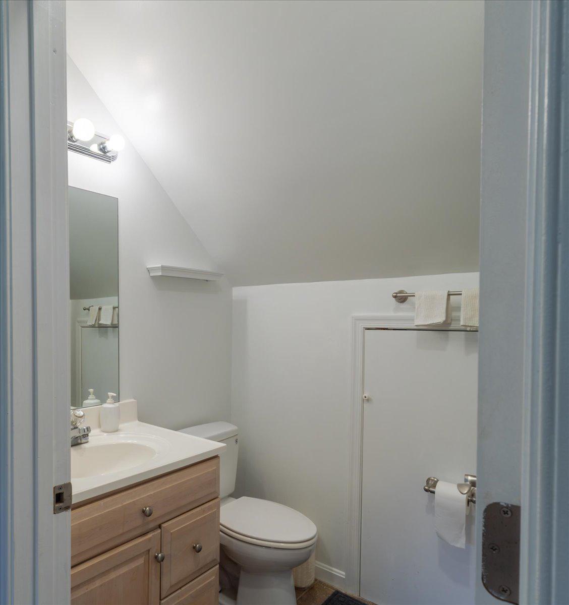 5202 CHASE LN, MIDLAND, Virginia 22728, 6 Bedrooms Bedrooms, ,5 BathroomsBathrooms,Residential,5202 CHASE LN,VAFQ2022460 MLS # VAFQ2022460 5202 CHASE LN, MIDLAND, Virginia 22728, 6 Bedrooms Bedrooms, ,5 BathroomsBathrooms,Residential,5202 CHASE LN,VAFQ2022460 MLS # VAFQ2022460