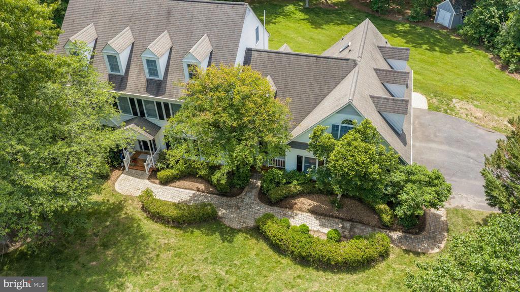 8412 PATHFINDERS CT, SPOTSYLVANIA, Virginia 22553, 5 Bedrooms Bedrooms, ,5 BathroomsBathrooms,Residential,8412 PATHFINDERS CT,VASP2042274 MLS # VASP2042274