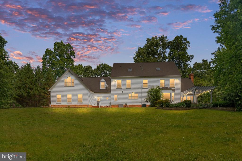 8412 PATHFINDERS CT, SPOTSYLVANIA, Virginia 22553, 5 Bedrooms Bedrooms, ,5 BathroomsBathrooms,Residential,8412 PATHFINDERS CT,VASP2042274 MLS # VASP2042274