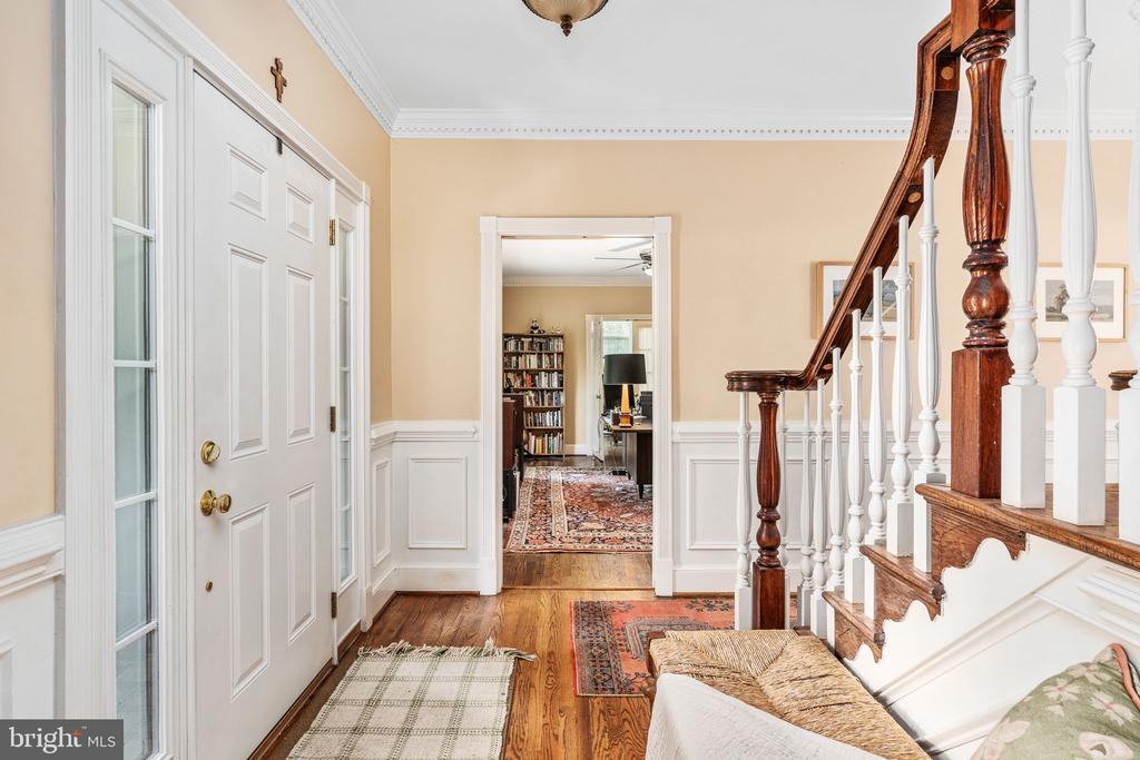 8412 PATHFINDERS CT, SPOTSYLVANIA, Virginia 22553, 5 Bedrooms Bedrooms, ,5 BathroomsBathrooms,Residential,8412 PATHFINDERS CT,VASP2042274 MLS # VASP2042274