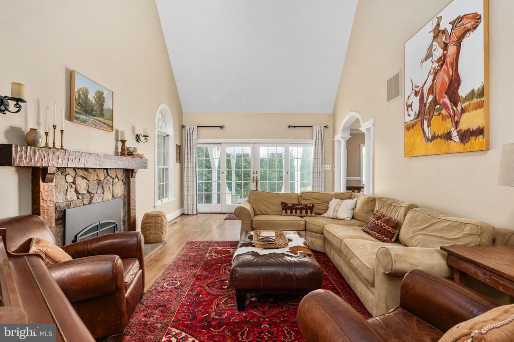 8412 PATHFINDERS CT, SPOTSYLVANIA, Virginia 22553, 5 Bedrooms Bedrooms, ,5 BathroomsBathrooms,Residential,8412 PATHFINDERS CT,VASP2042274 MLS # VASP2042274