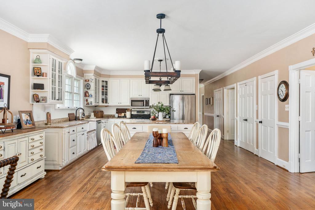 8412 PATHFINDERS CT, SPOTSYLVANIA, Virginia 22553, 5 Bedrooms Bedrooms, ,5 BathroomsBathrooms,Residential,8412 PATHFINDERS CT,VASP2042274 MLS # VASP2042274