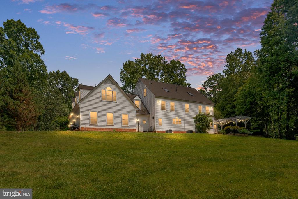 8412 PATHFINDERS CT, SPOTSYLVANIA, Virginia 22553, 5 Bedrooms Bedrooms, ,5 BathroomsBathrooms,Residential,8412 PATHFINDERS CT,VASP2042274 MLS # VASP2042274