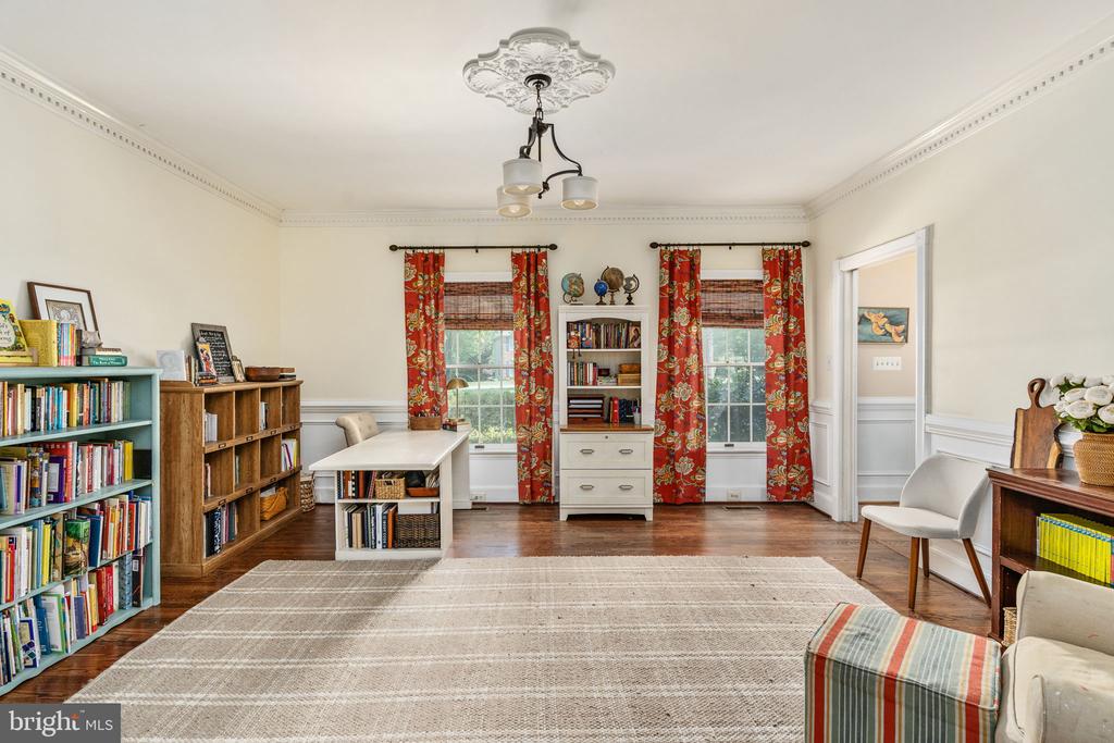 8412 PATHFINDERS CT, SPOTSYLVANIA, Virginia 22553, 5 Bedrooms Bedrooms, ,5 BathroomsBathrooms,Residential,8412 PATHFINDERS CT,VASP2042274 MLS # VASP2042274