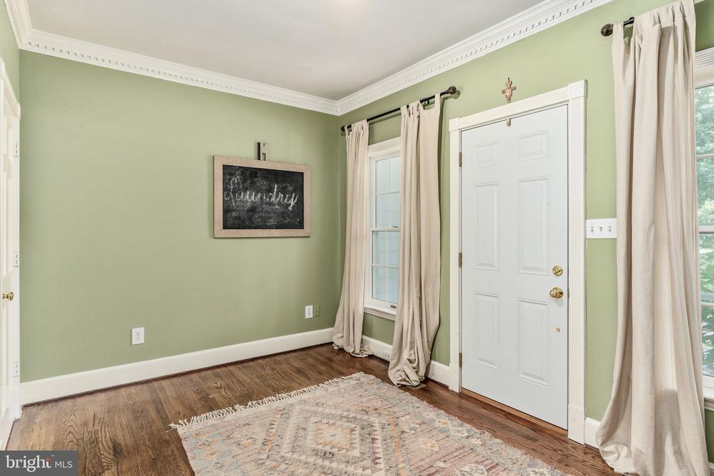 8412 PATHFINDERS CT, SPOTSYLVANIA, Virginia 22553, 5 Bedrooms Bedrooms, ,5 BathroomsBathrooms,Residential,8412 PATHFINDERS CT,VASP2042274 MLS # VASP2042274