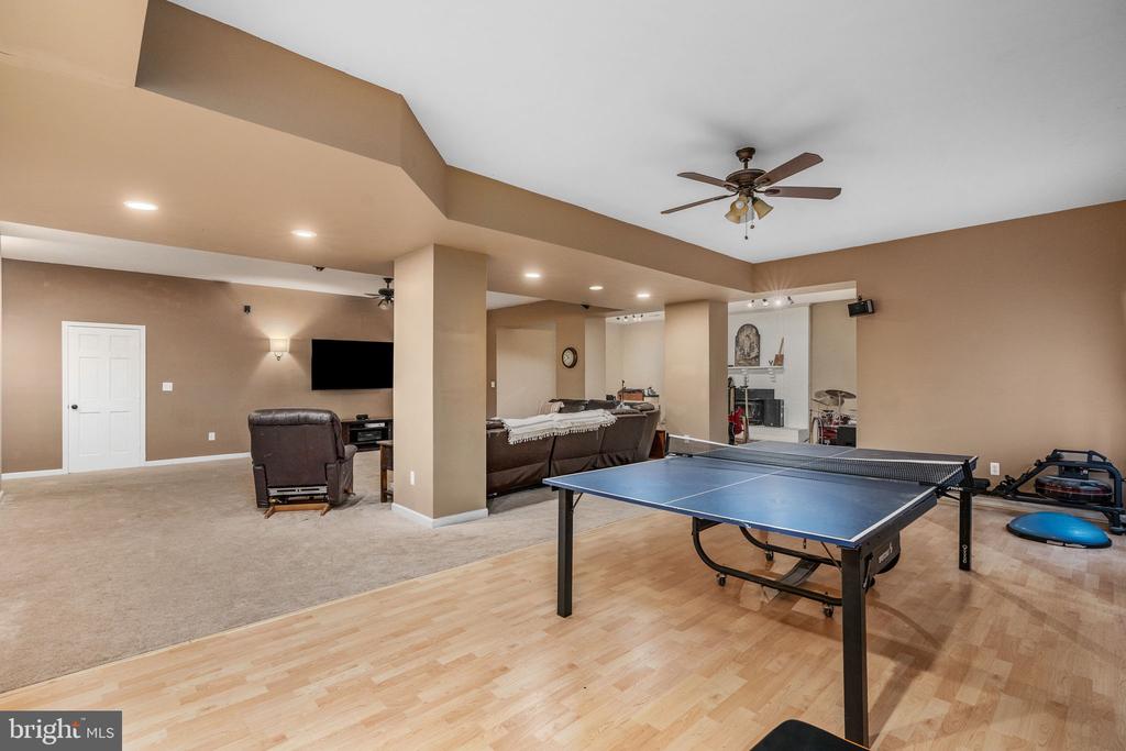 8412 PATHFINDERS CT, SPOTSYLVANIA, Virginia 22553, 5 Bedrooms Bedrooms, ,5 BathroomsBathrooms,Residential,8412 PATHFINDERS CT,VASP2042274 MLS # VASP2042274