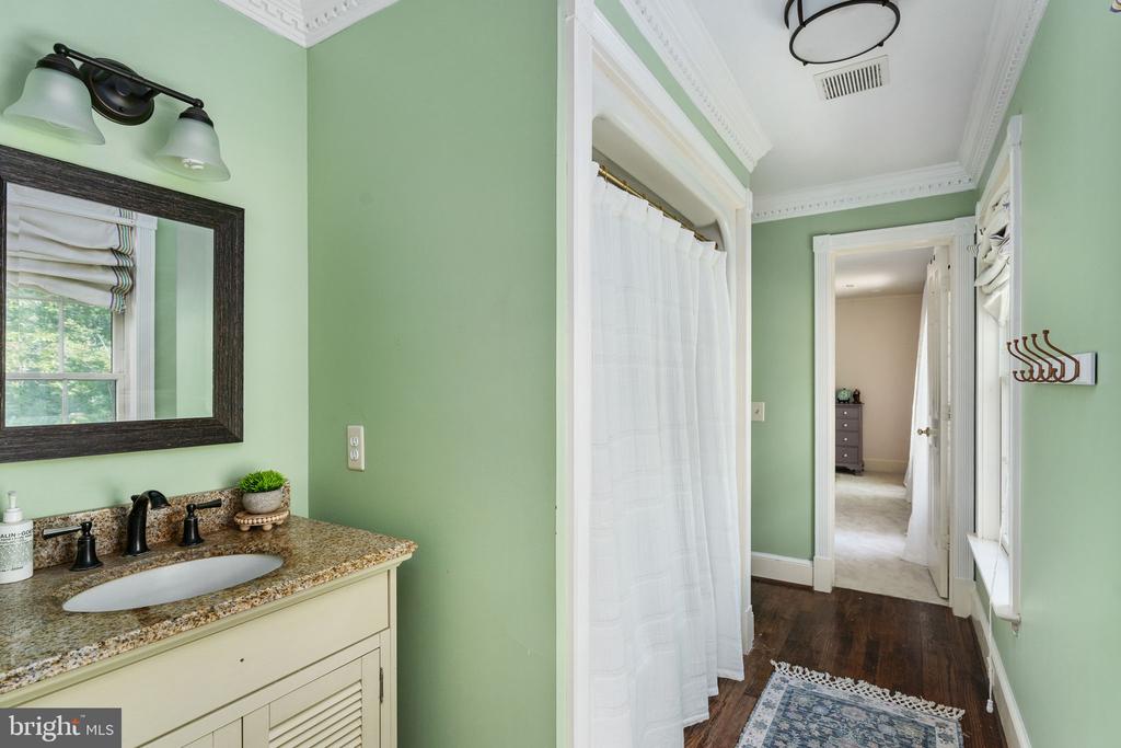8412 PATHFINDERS CT, SPOTSYLVANIA, Virginia 22553, 5 Bedrooms Bedrooms, ,5 BathroomsBathrooms,Residential,8412 PATHFINDERS CT,VASP2042274 MLS # VASP2042274