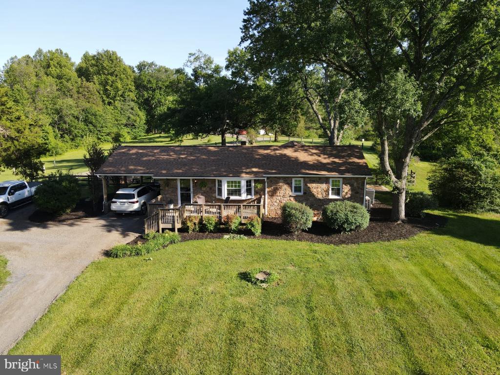 5383 CASANOVA RD, WARRENTON, Virginia 20187, 3 Bedrooms Bedrooms, ,2 BathroomsBathrooms,Residential,5383 CASANOVA RD,VAFQ2022480 MLS # VAFQ2022480