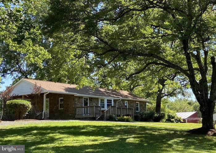 5383 CASANOVA RD, WARRENTON, Virginia 20187, 3 Bedrooms Bedrooms, ,2 BathroomsBathrooms,Residential,5383 CASANOVA RD,VAFQ2022480 MLS # VAFQ2022480