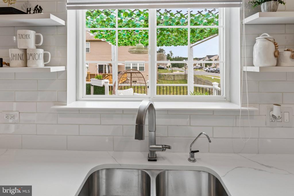 6315 PENN COVE CT, FREDERICKSBURG, Virginia 22407, 5 Bedrooms Bedrooms, ,3 BathroomsBathrooms,Residential,6315 PENN COVE CT,VASP2042774 MLS # VASP2042774