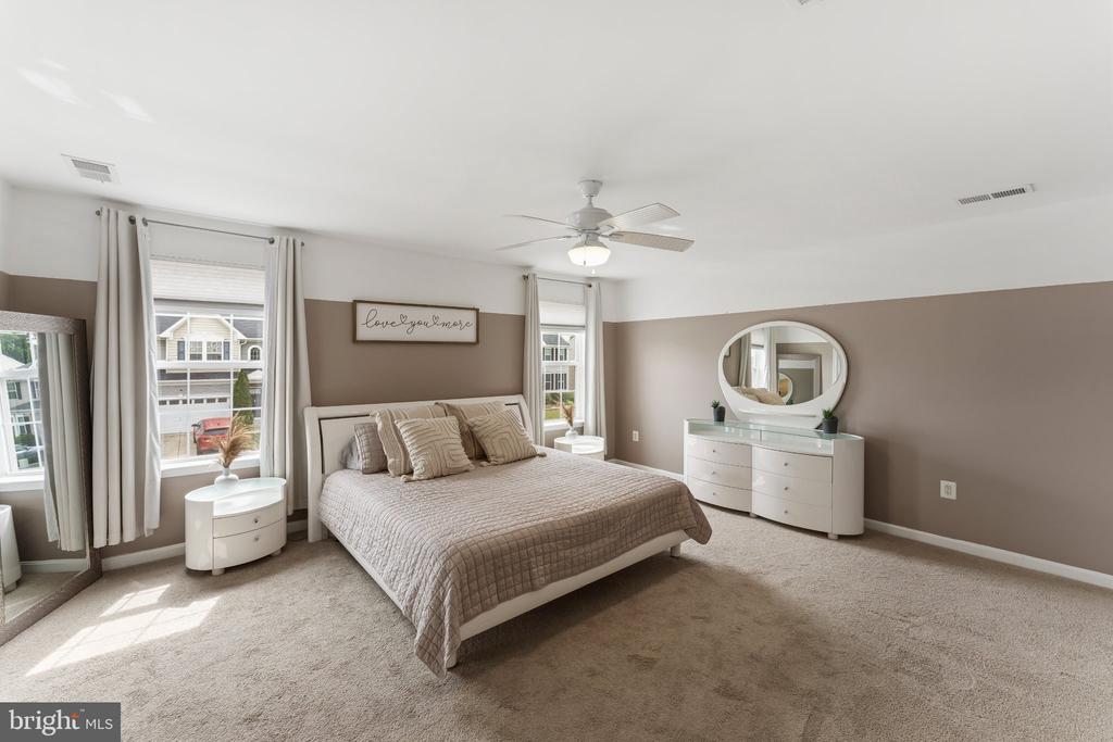 6315 PENN COVE CT, FREDERICKSBURG, Virginia 22407, 5 Bedrooms Bedrooms, ,3 BathroomsBathrooms,Residential,6315 PENN COVE CT,VASP2042774 MLS # VASP2042774