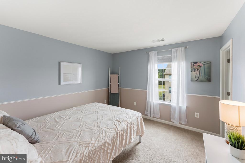6315 PENN COVE CT, FREDERICKSBURG, Virginia 22407, 5 Bedrooms Bedrooms, ,3 BathroomsBathrooms,Residential,6315 PENN COVE CT,VASP2042774 MLS # VASP2042774