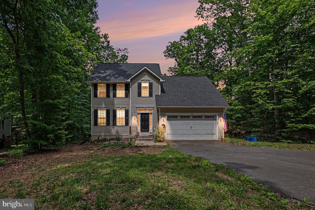 13003 TRAPP DR, SPOTSYLVANIA, Virginia 22551, 3 Bedrooms Bedrooms, ,2 BathroomsBathrooms,Residential,13003 TRAPP DR,VASP2042782 MLS # VASP2042782