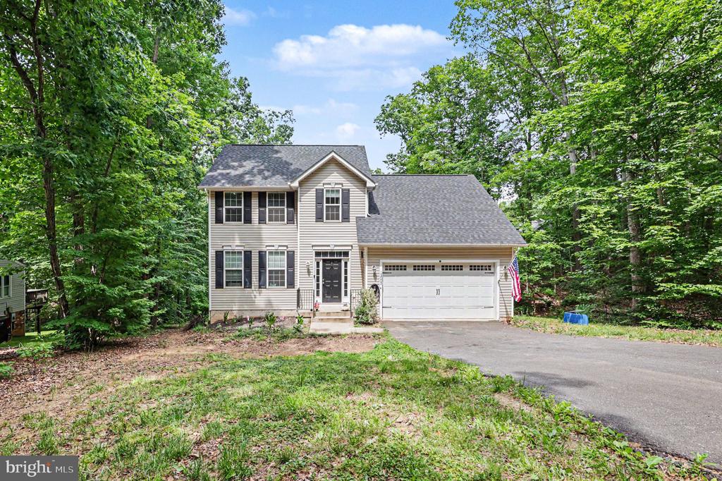 13003 TRAPP DR, SPOTSYLVANIA, Virginia 22551, 3 Bedrooms Bedrooms, ,2 BathroomsBathrooms,Residential,13003 TRAPP DR,VASP2042782 MLS # VASP2042782