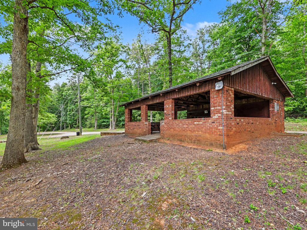 13003 TRAPP DR, SPOTSYLVANIA, Virginia 22551, 3 Bedrooms Bedrooms, ,2 BathroomsBathrooms,Residential,13003 TRAPP DR,VASP2042782 MLS # VASP2042782
