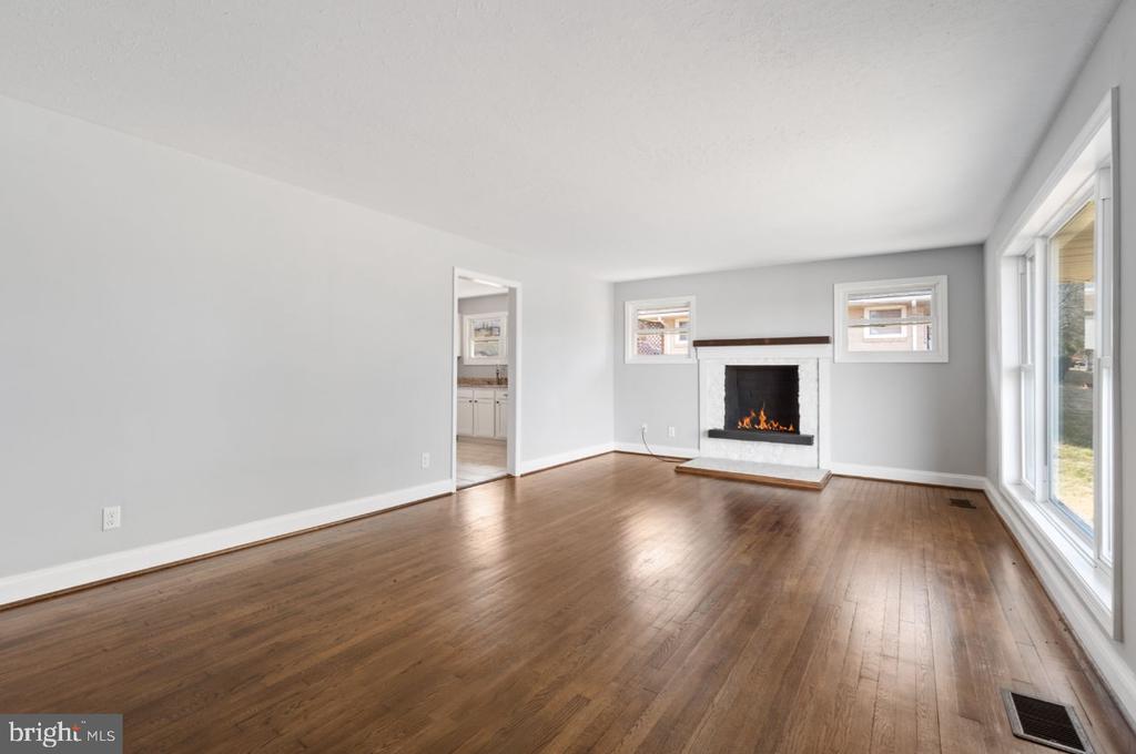 354 BERRY ST, ORANGE, Virginia 22960, 3 Bedrooms Bedrooms, ,1 BathroomBathrooms,Residential,354 BERRY ST,VAOR2014450 MLS # VAOR2014450 354 BERRY ST, ORANGE, Virginia 22960, 3 Bedrooms Bedrooms, ,1 BathroomBathrooms,Residential,354 BERRY ST,VAOR2014450 MLS # VAOR2014450