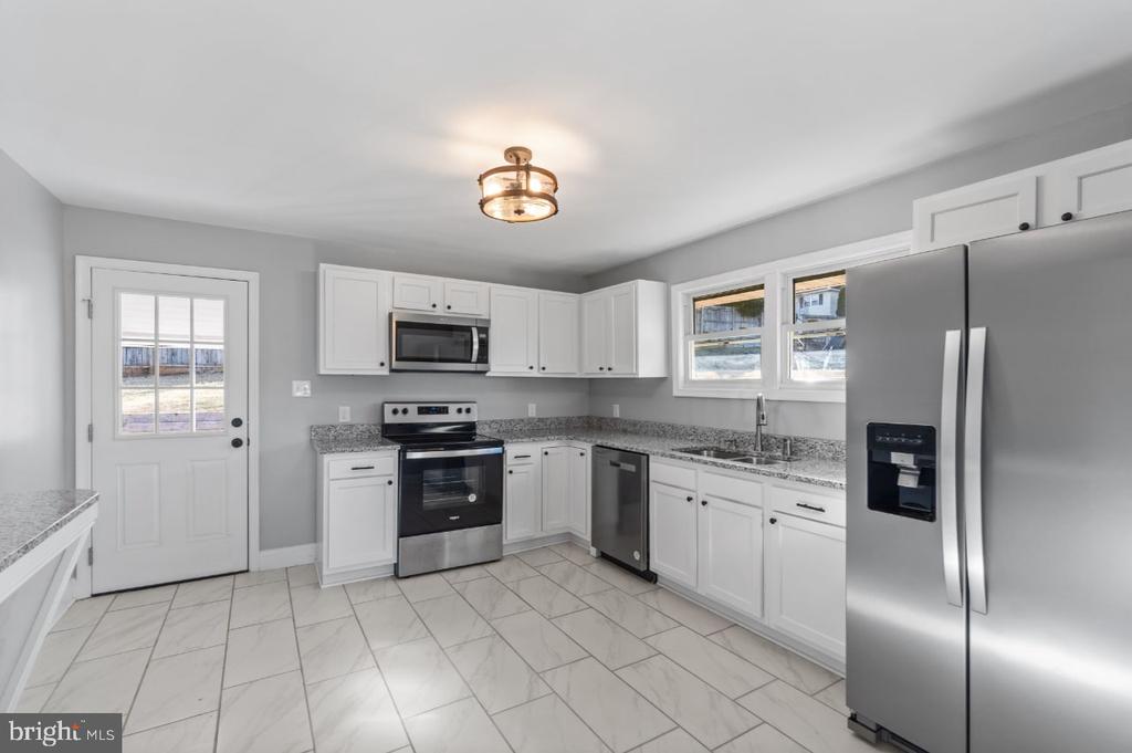354 BERRY ST, ORANGE, Virginia 22960, 3 Bedrooms Bedrooms, ,1 BathroomBathrooms,Residential,354 BERRY ST,VAOR2014450 MLS # VAOR2014450 354 BERRY ST, ORANGE, Virginia 22960, 3 Bedrooms Bedrooms, ,1 BathroomBathrooms,Residential,354 BERRY ST,VAOR2014450 MLS # VAOR2014450