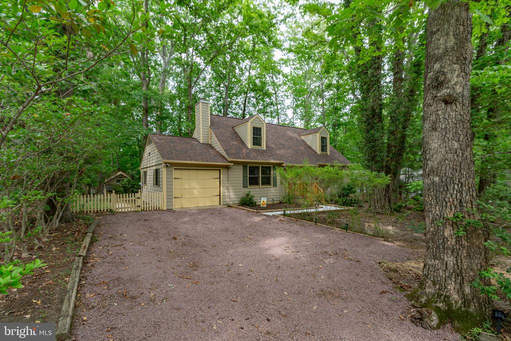 102 EAGLE CT, LOCUST GROVE, Virginia 22508, 4 Bedrooms Bedrooms, ,2 BathroomsBathrooms,Residential,102 EAGLE CT,VAOR2014376 MLS # VAOR2014376