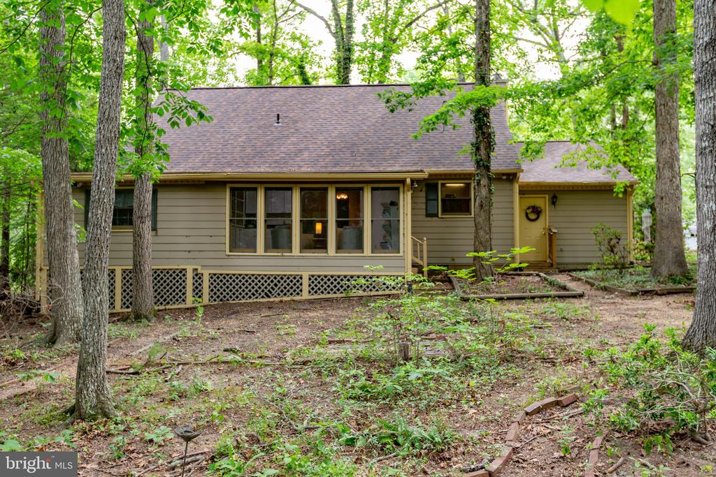 102 EAGLE CT, LOCUST GROVE, Virginia 22508, 4 Bedrooms Bedrooms, ,2 BathroomsBathrooms,Residential,102 EAGLE CT,VAOR2014376 MLS # VAOR2014376
