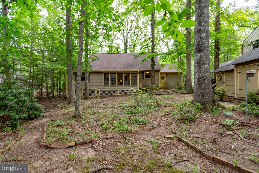 102 EAGLE CT, LOCUST GROVE, Virginia 22508, 4 Bedrooms Bedrooms, ,2 BathroomsBathrooms,Residential,102 EAGLE CT,VAOR2014376 MLS # VAOR2014376