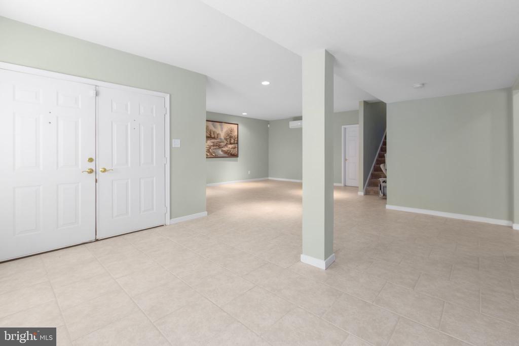 11703 LEGACY WOODS DR, FREDERICKSBURG, Virginia 22407, 4 Bedrooms Bedrooms, ,4 BathroomsBathrooms,Residential,11703 LEGACY WOODS DR,VASP2042798 MLS # VASP2042798