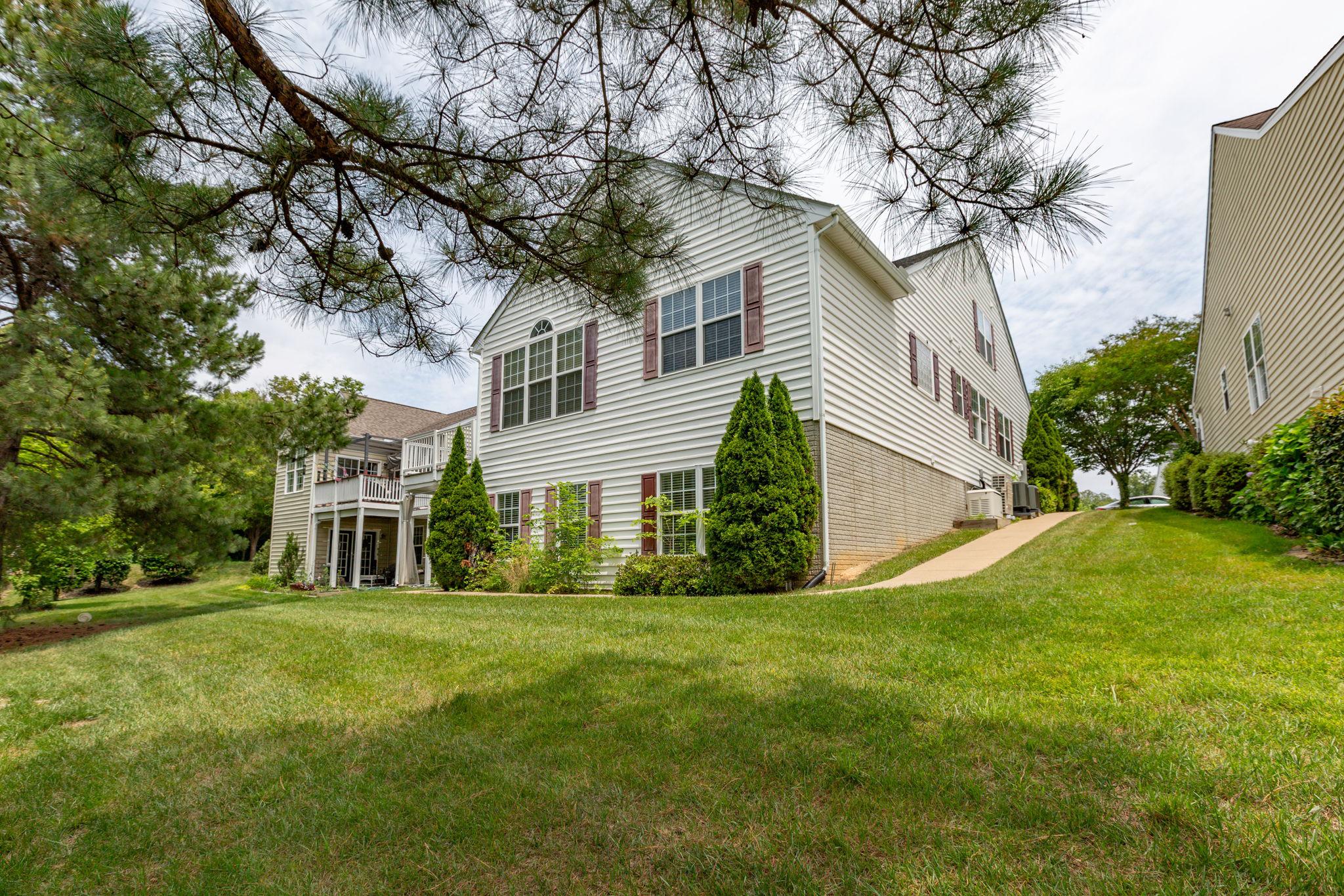 11703 LEGACY WOODS DR, FREDERICKSBURG, Virginia 22407, 4 Bedrooms Bedrooms, ,4 BathroomsBathrooms,Residential,11703 LEGACY WOODS DR,VASP2042798 MLS # VASP2042798