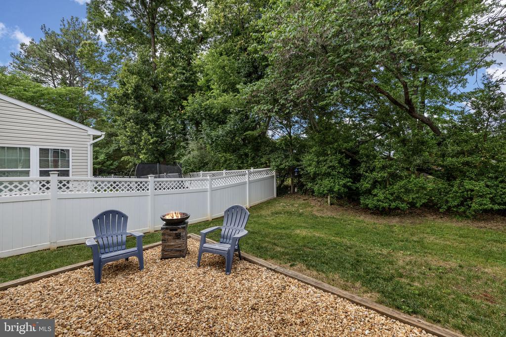172 KING EDWARD CT, CULPEPER, Virginia 22701, 4 Bedrooms Bedrooms, ,2 BathroomsBathrooms,Residential,172 KING EDWARD CT,VACU2014022 MLS # VACU2014022