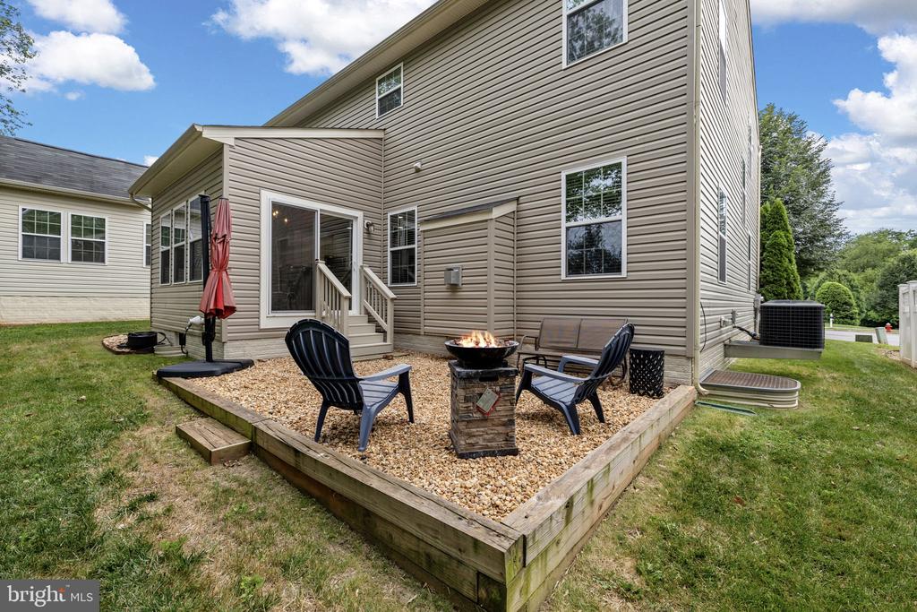 172 KING EDWARD CT, CULPEPER, Virginia 22701, 4 Bedrooms Bedrooms, ,2 BathroomsBathrooms,Residential,172 KING EDWARD CT,VACU2014022 MLS # VACU2014022