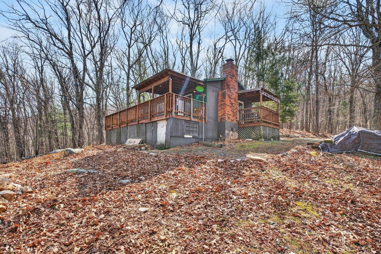 137 SANDSTONE LN, NEW MARKET, Virginia 22844, 2 Bedrooms Bedrooms, ,1 BathroomBathrooms,Residential,137 SANDSTONE LN,675452 MLS # 675452 137 SANDSTONE LN, NEW MARKET, Virginia 22844, 2 Bedrooms Bedrooms, ,1 BathroomBathrooms,Residential,137 SANDSTONE LN,675452 MLS # 675452