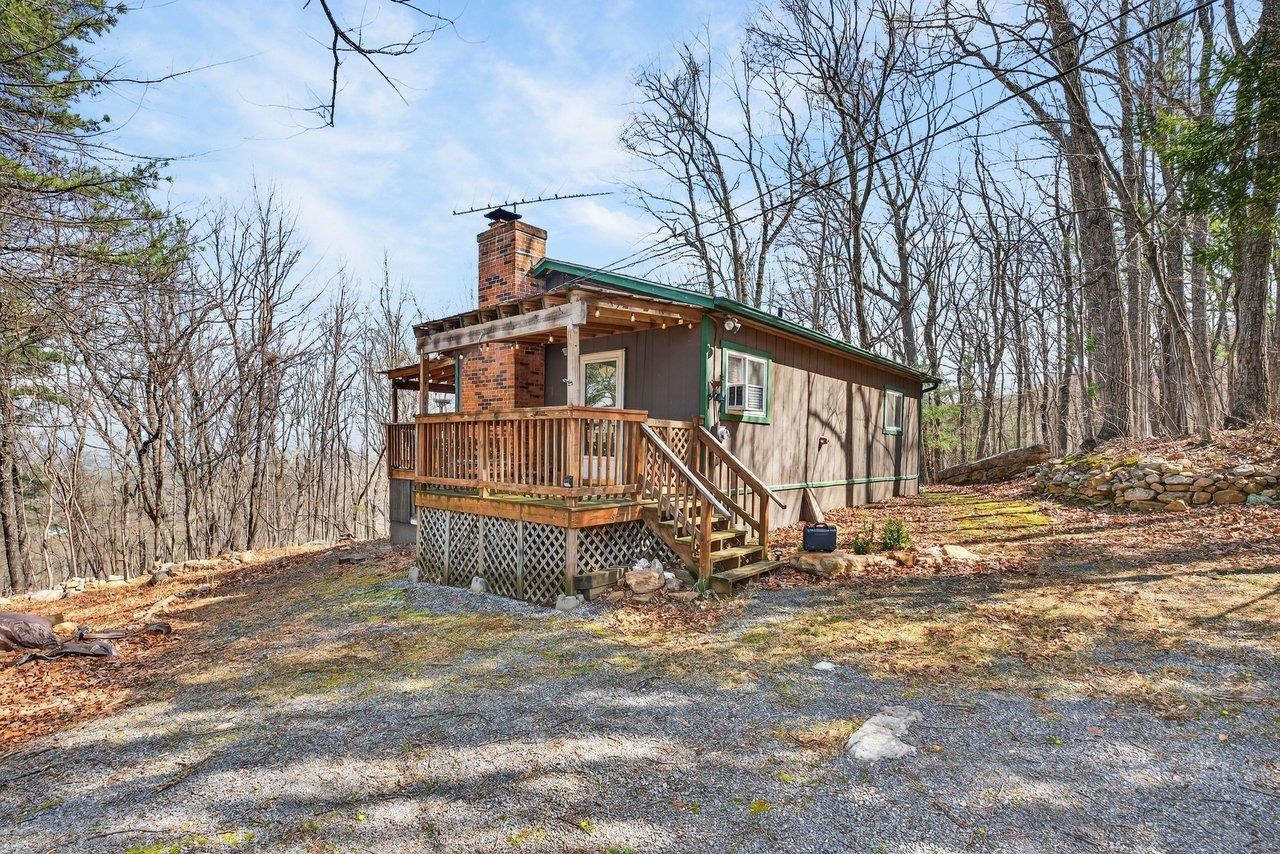 137 SANDSTONE LN, NEW MARKET, Virginia 22844, 2 Bedrooms Bedrooms, ,1 BathroomBathrooms,Residential,137 SANDSTONE LN,675452 MLS # 675452 137 SANDSTONE LN, NEW MARKET, Virginia 22844, 2 Bedrooms Bedrooms, ,1 BathroomBathrooms,Residential,137 SANDSTONE LN,675452 MLS # 675452