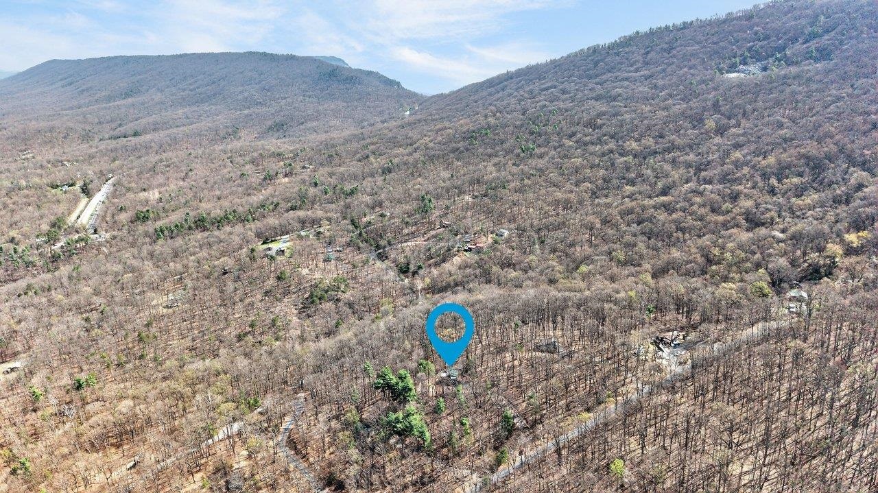 137 SANDSTONE LN, NEW MARKET, Virginia 22844, 2 Bedrooms Bedrooms, ,1 BathroomBathrooms,Residential,137 SANDSTONE LN,675452 MLS # 675452 137 SANDSTONE LN, NEW MARKET, Virginia 22844, 2 Bedrooms Bedrooms, ,1 BathroomBathrooms,Residential,137 SANDSTONE LN,675452 MLS # 675452