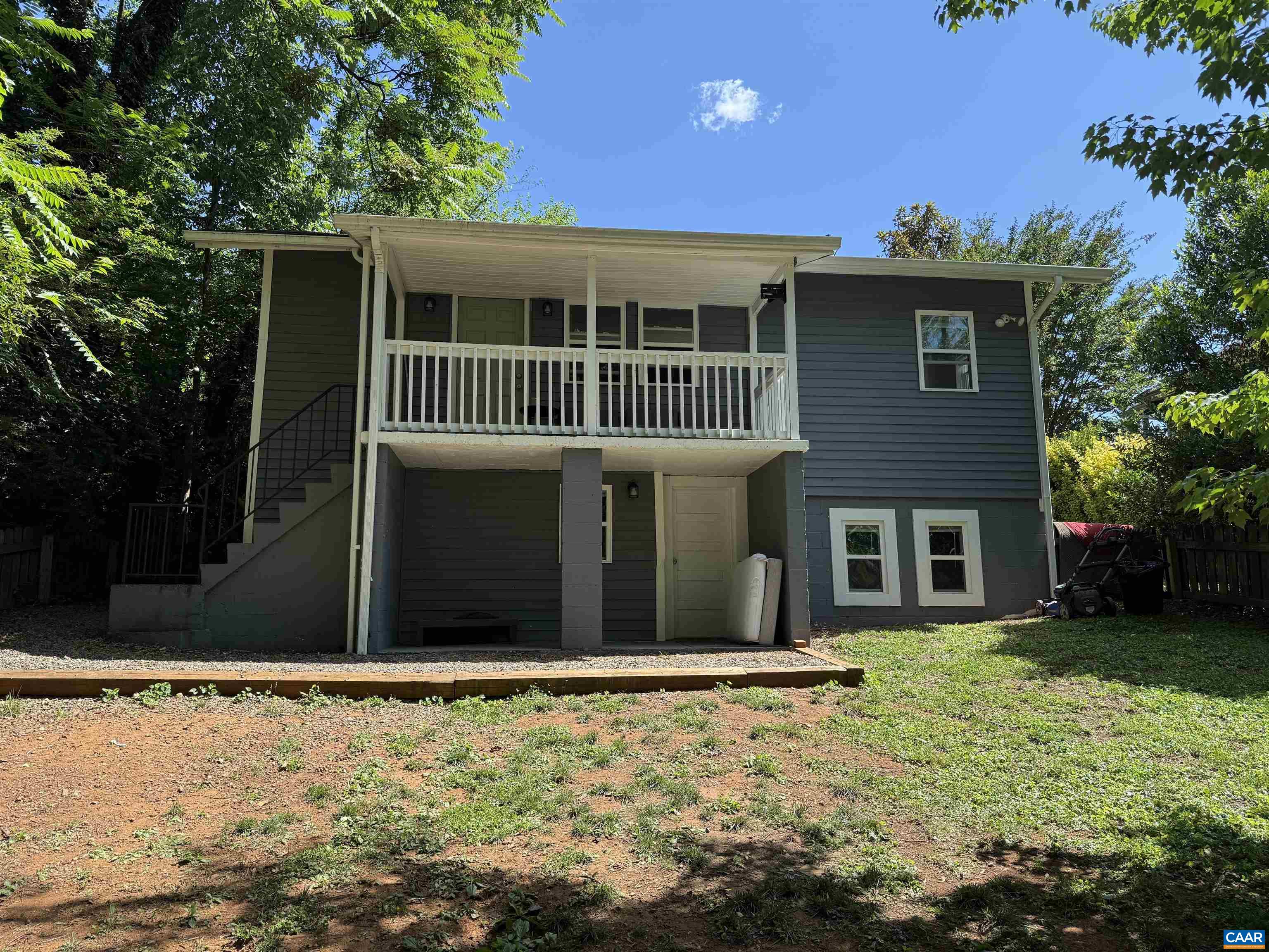 1304 POPLAR ST, CHARLOTTESVILLE, Virginia 22902, 2 Bedrooms Bedrooms, ,1 BathroomBathrooms,Residential,1304 POPLAR ST,678180 MLS # 678180