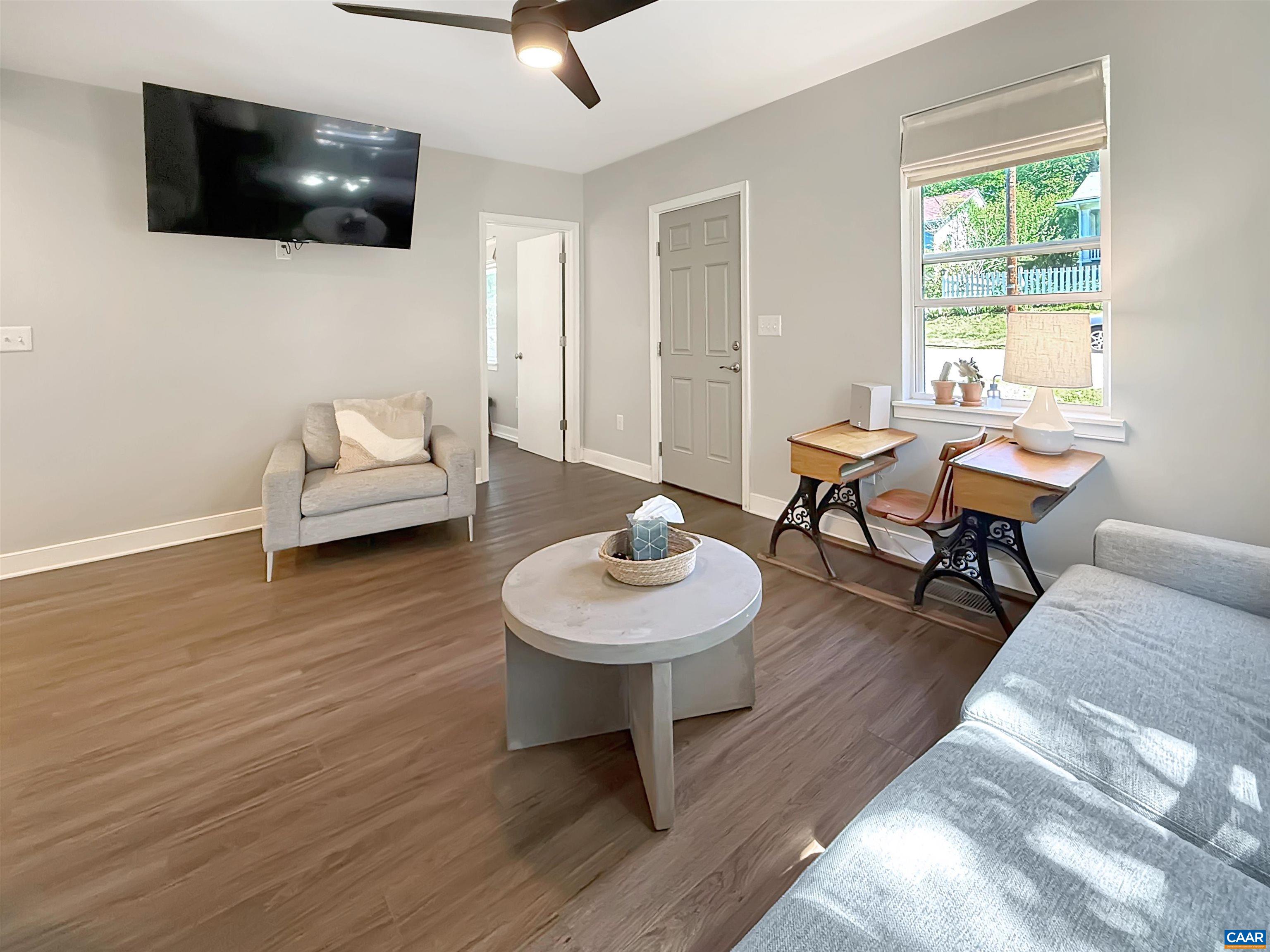 1304 POPLAR ST, CHARLOTTESVILLE, Virginia 22902, 2 Bedrooms Bedrooms, ,1 BathroomBathrooms,Residential,1304 POPLAR ST,678180 MLS # 678180