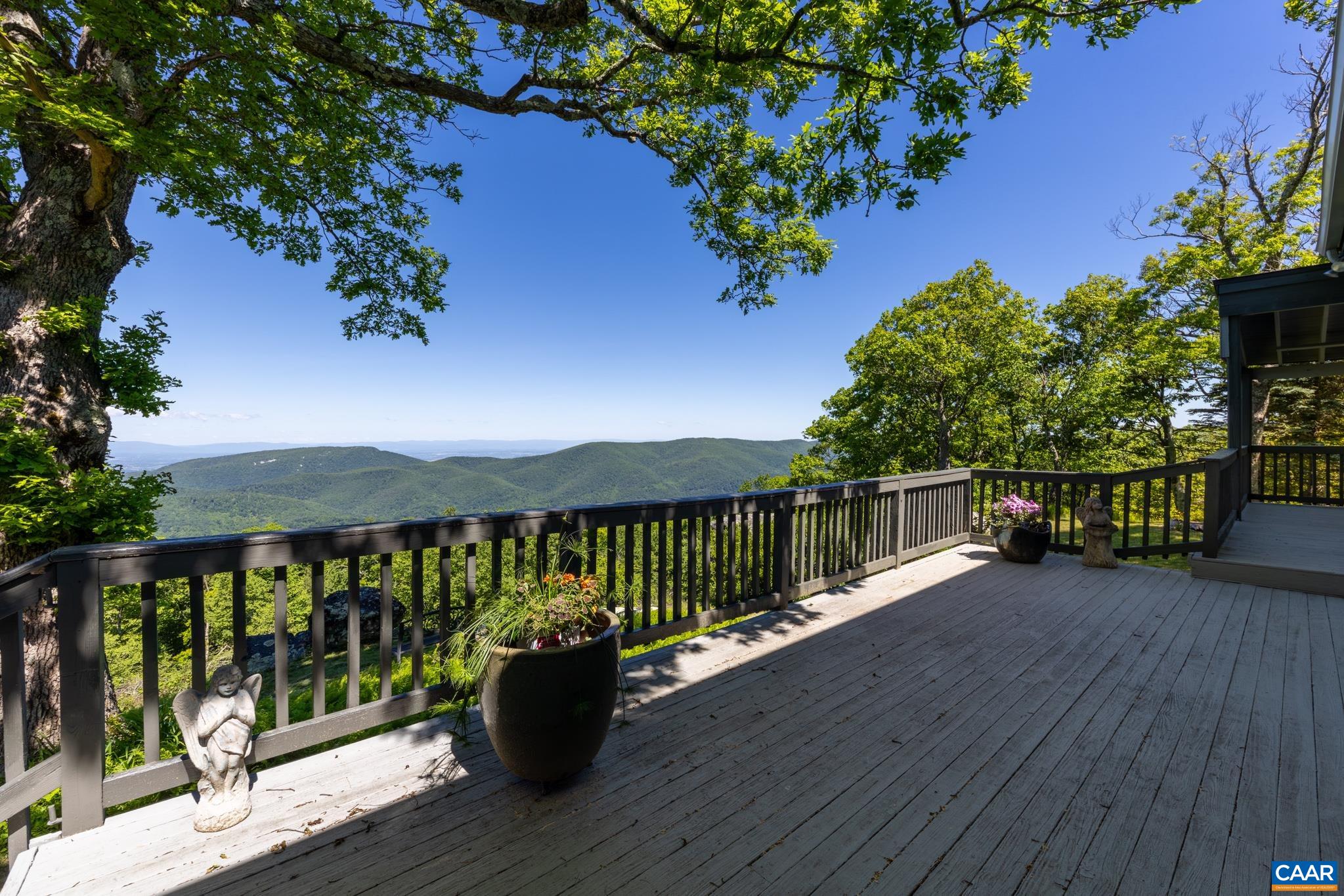 7098 BUCKS ELBOW MOUNTAIN RD, CROZET, Virginia 22932, 4 Bedrooms Bedrooms, ,3 BathroomsBathrooms,Residential,7098 BUCKS ELBOW MOUNTAIN RD,678245 MLS # 678245