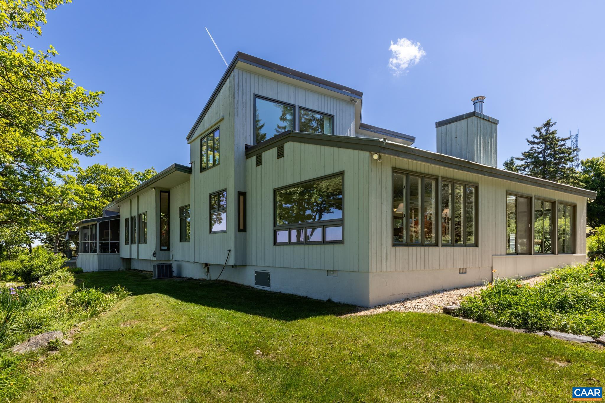 7098 BUCKS ELBOW MOUNTAIN RD, CROZET, Virginia 22932, 4 Bedrooms Bedrooms, ,3 BathroomsBathrooms,Residential,7098 BUCKS ELBOW MOUNTAIN RD,678245 MLS # 678245