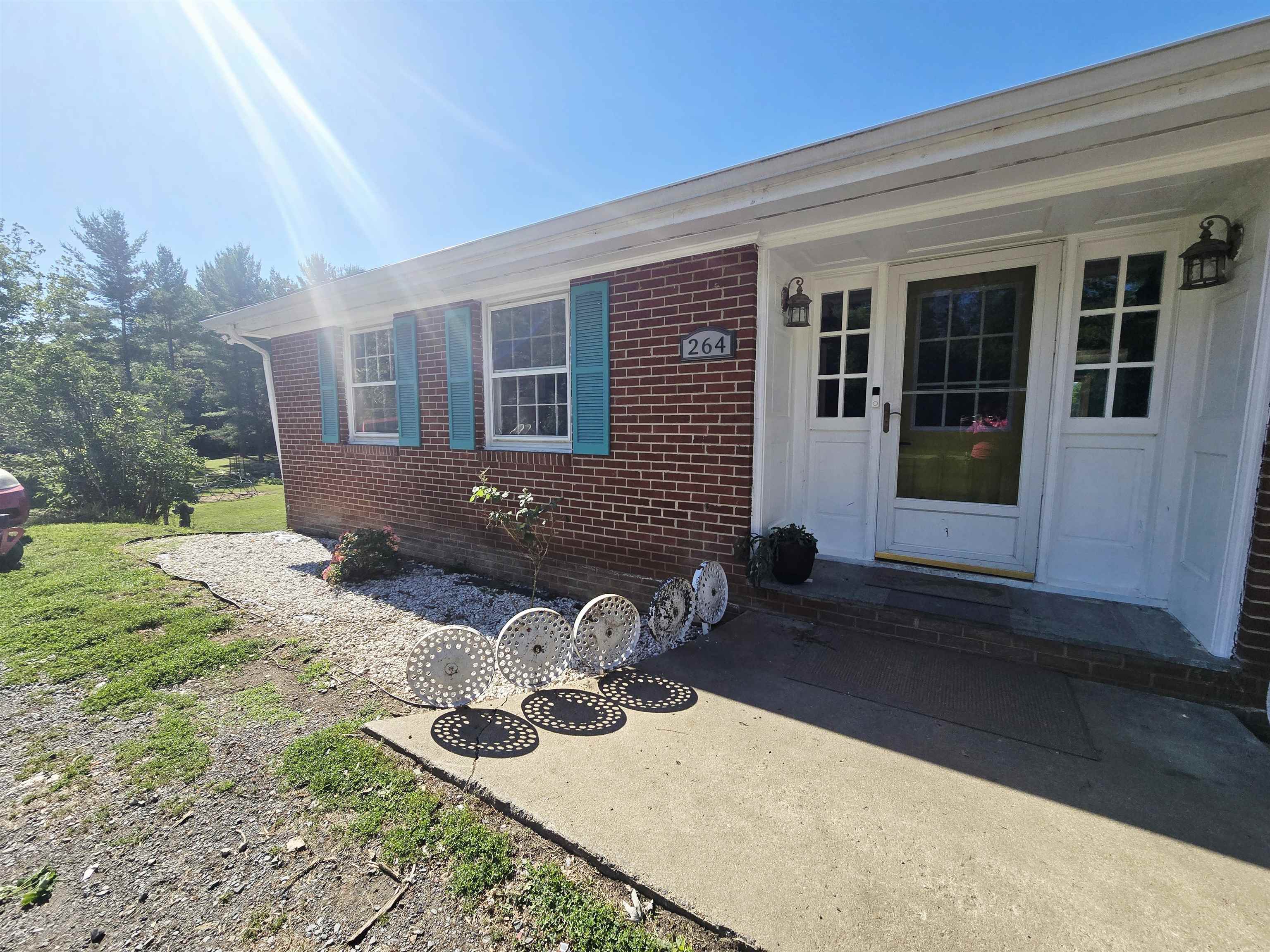 264 MT TORREY RD, LYNDHURST, Virginia 22952, 3 Bedrooms Bedrooms, ,2 BathroomsBathrooms,Residential,264 MT TORREY RD,678253 MLS # 678253 264 MT TORREY RD, LYNDHURST, Virginia 22952, 3 Bedrooms Bedrooms, ,2 BathroomsBathrooms,Residential,264 MT TORREY RD,678253 MLS # 678253