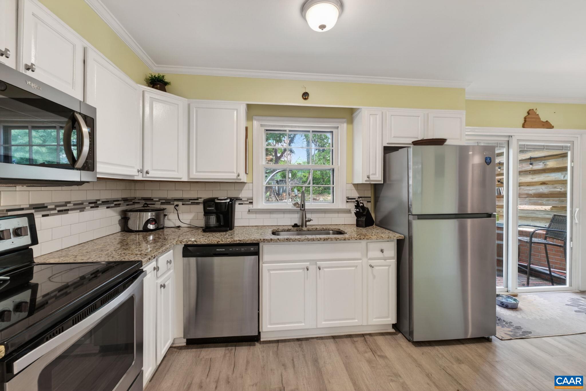 15 GEORGETOWN GREEN, CHARLOTTESVILLE, Virginia 22901, 4 Bedrooms Bedrooms, ,3 BathroomsBathrooms,Residential,15 GEORGETOWN GREEN,678300 MLS # 678300