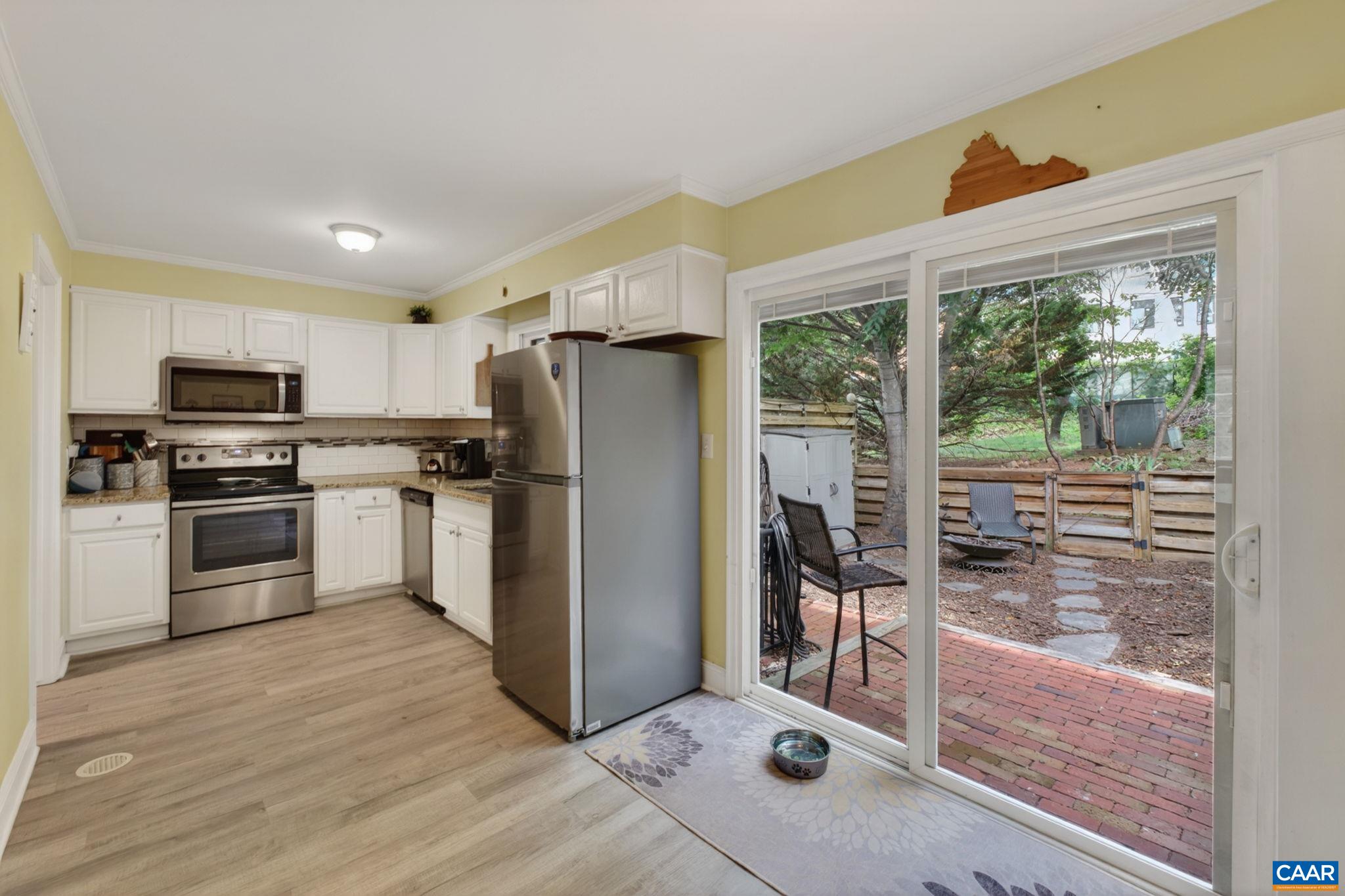 15 GEORGETOWN GREEN, CHARLOTTESVILLE, Virginia 22901, 4 Bedrooms Bedrooms, ,3 BathroomsBathrooms,Residential,15 GEORGETOWN GREEN,678300 MLS # 678300